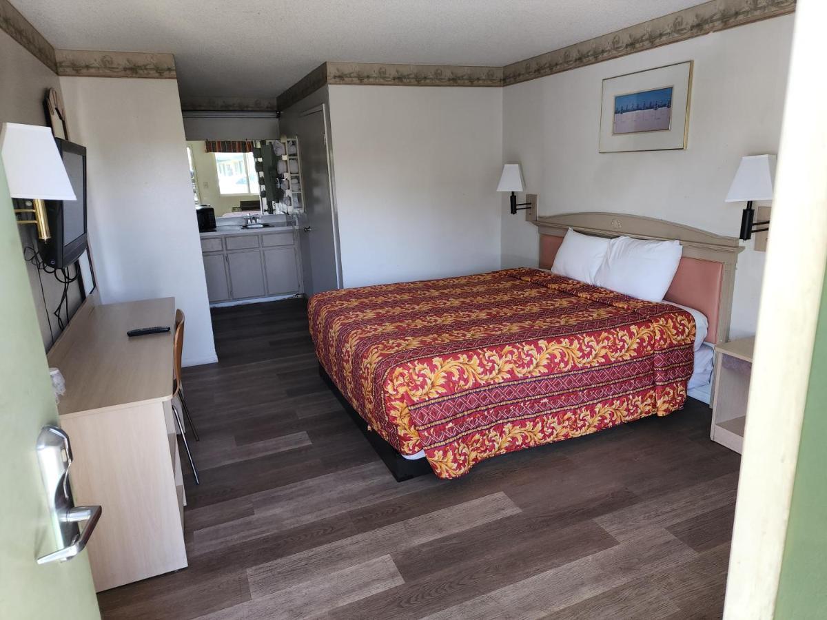 Town House Motel Lancaster Buitenkant foto